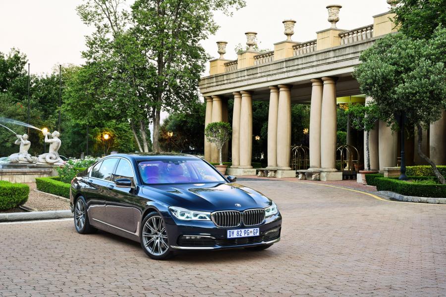  BMW 730d 2016 года  (ZA) (фото 7 из 30)